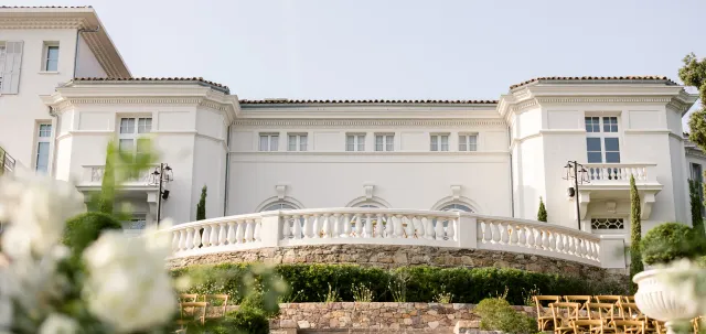 Wedding at Castel Bay Domain in Hyères: An Idyllic Setting Overlooking the Mediterranean